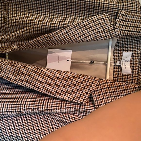 L'Academie - The Lori Cropped Jacket - Picture 3 of 3